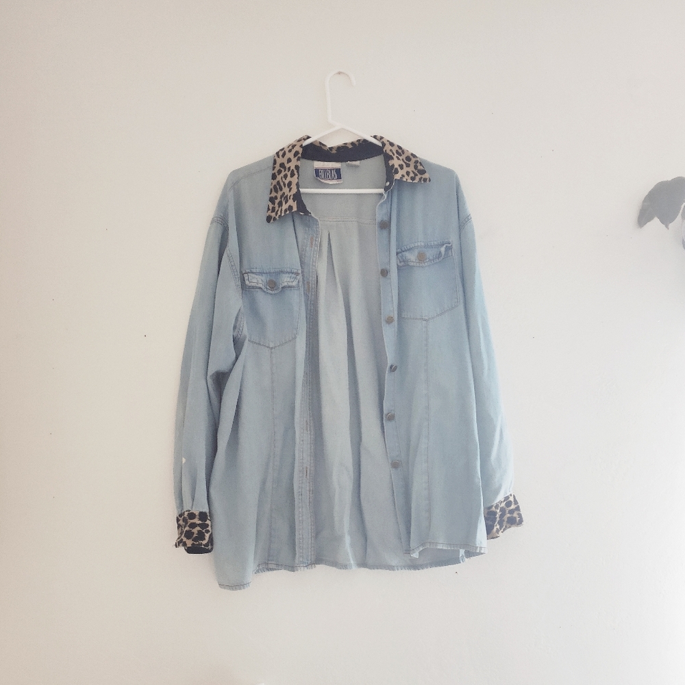 Vintage denim shirt with leopard trim